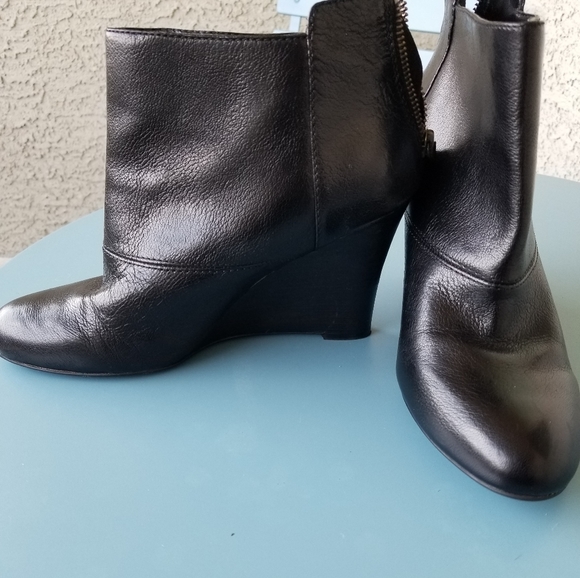 SOLD - Picture 2 of 9